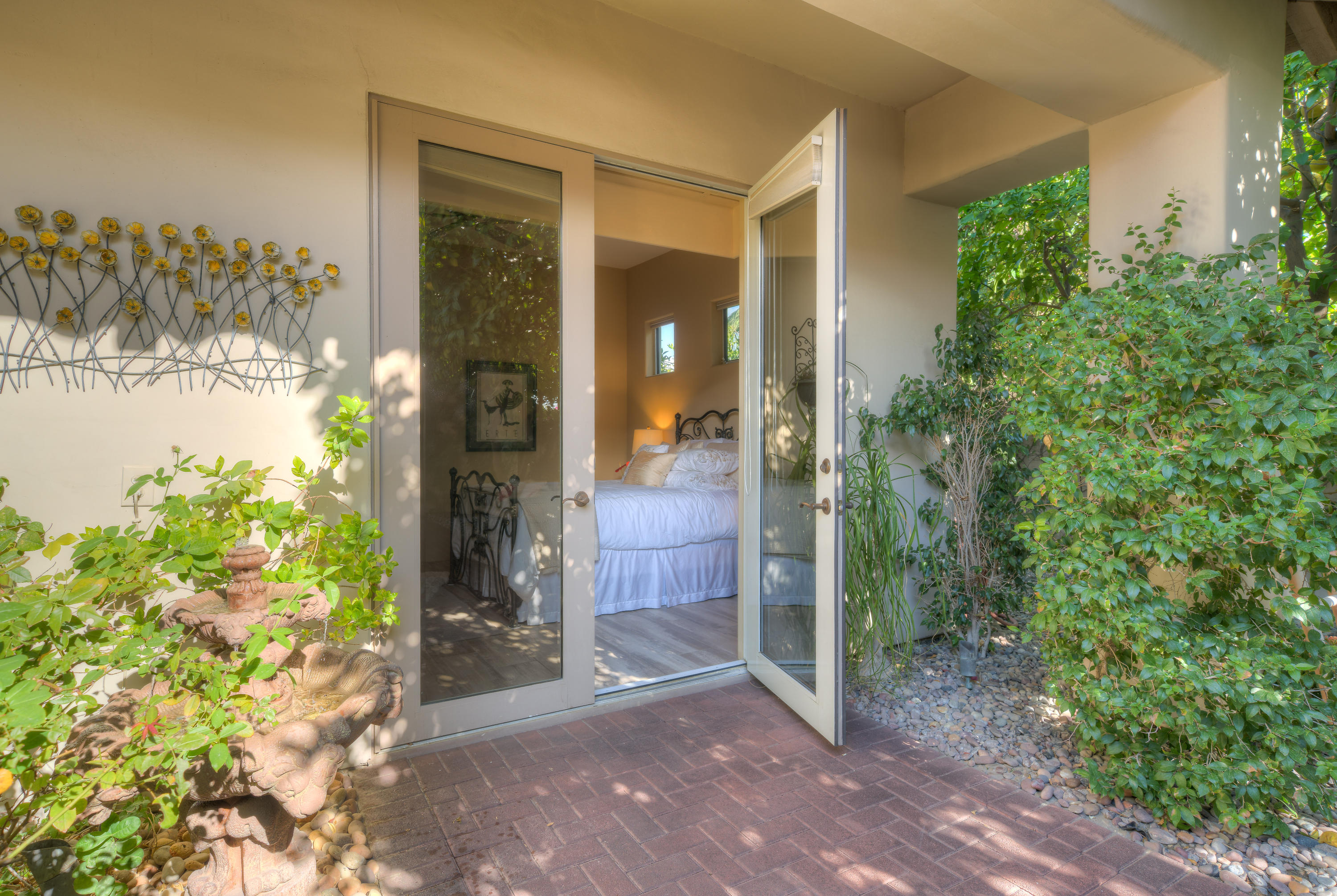 268 Loch Lomond Road Rancho Mirage, CA 92270 - Photo 23 of 44 Photo-19