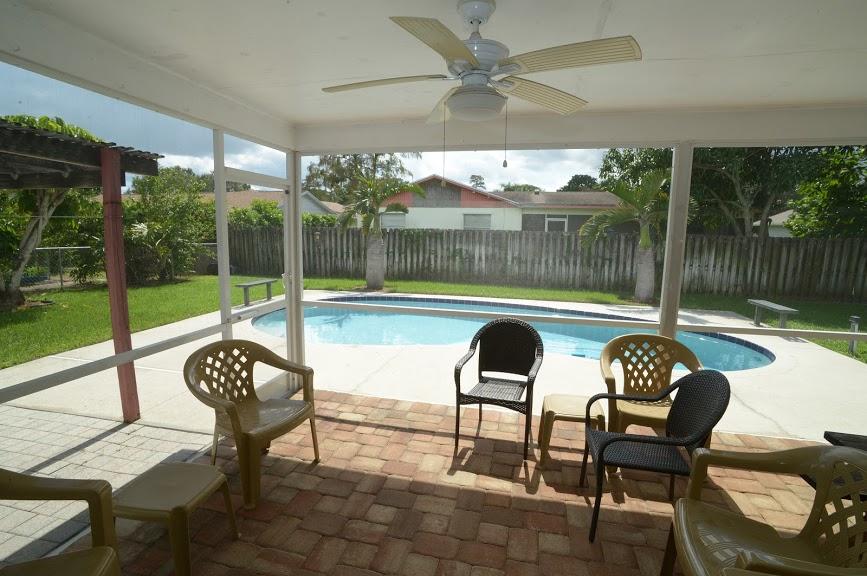 2559 Inisbrook Road Riviera Beach, FL 33407 - Photo 27 of 39 DSC_3447