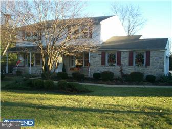 110 Rotterdam Road East Holland, PA 18966 - Photo 1 of 12 Exterior Front