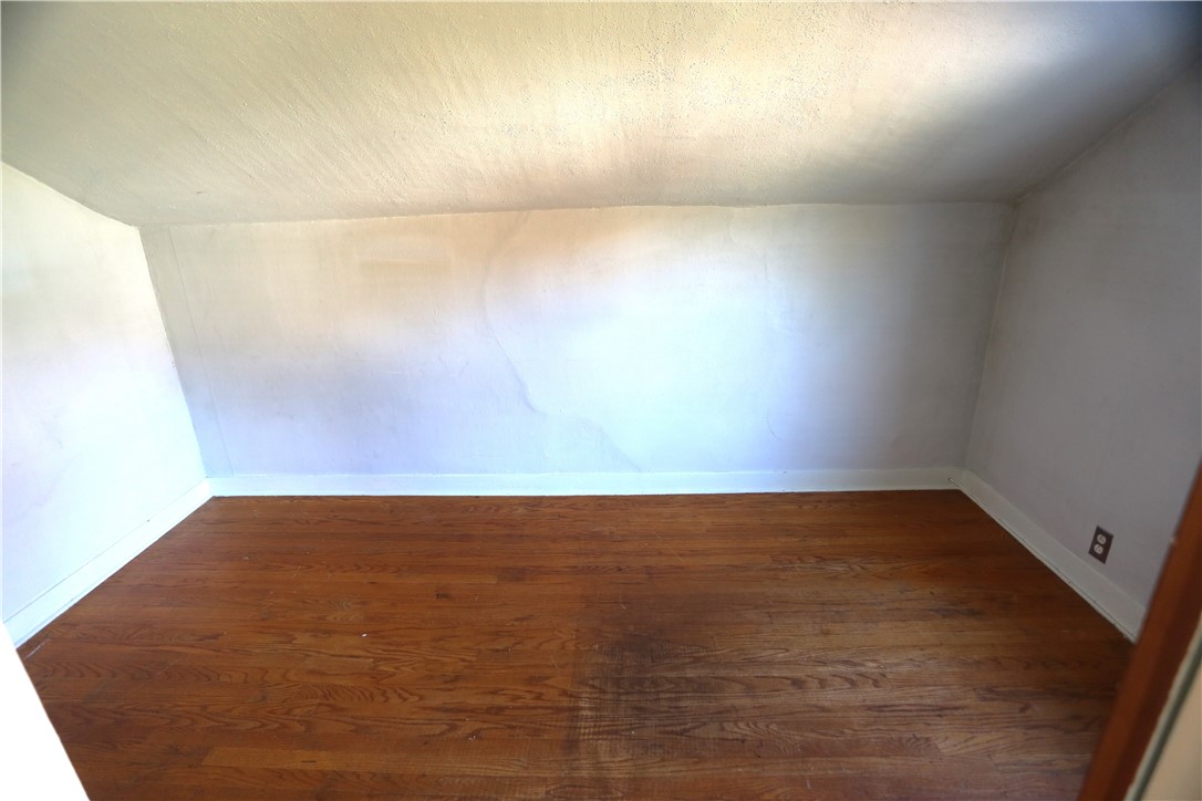 25 Pierce Street Westerly, RI 02891 - Photo 17 of 25