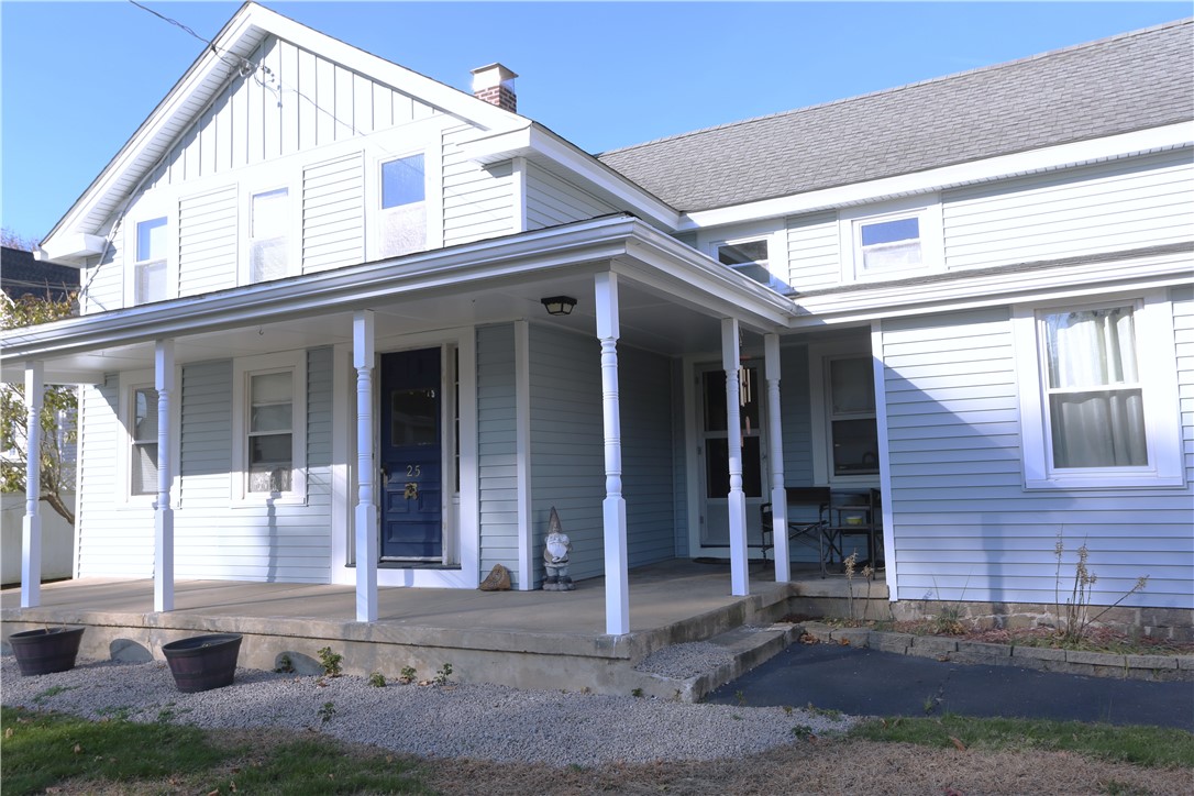 25 Pierce Street Westerly, RI 02891 - Photo 4 of 25