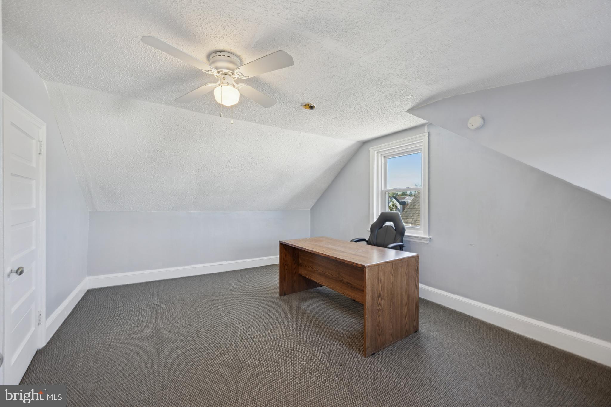 107 South Keystone Avenue Upper Darby, PA 19082 - Photo 13 of 16