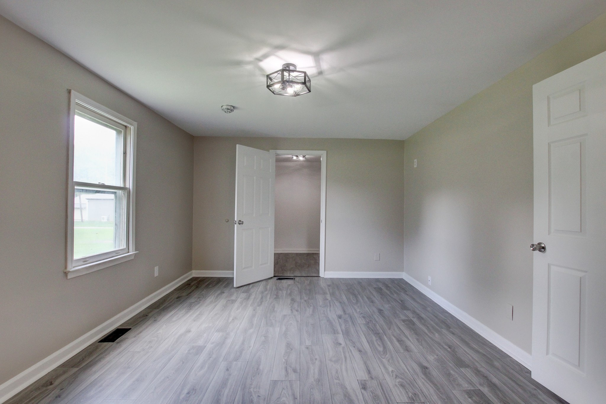 1375 Moss Road Clarksville, TN 37043 - Photo 25 of 72 Gallery Image 25