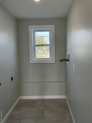 $759,999 | 248 East Shore Road, Lindenhurst, NY 11757