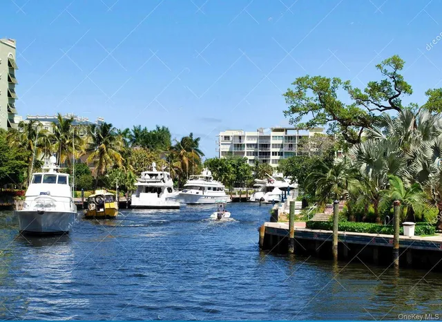 $759,999 | 248 East Shore Road, Lindenhurst, NY 11757