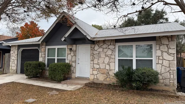 $1,600 | 9742 Hidden Rock, San Antonio, TX 78250