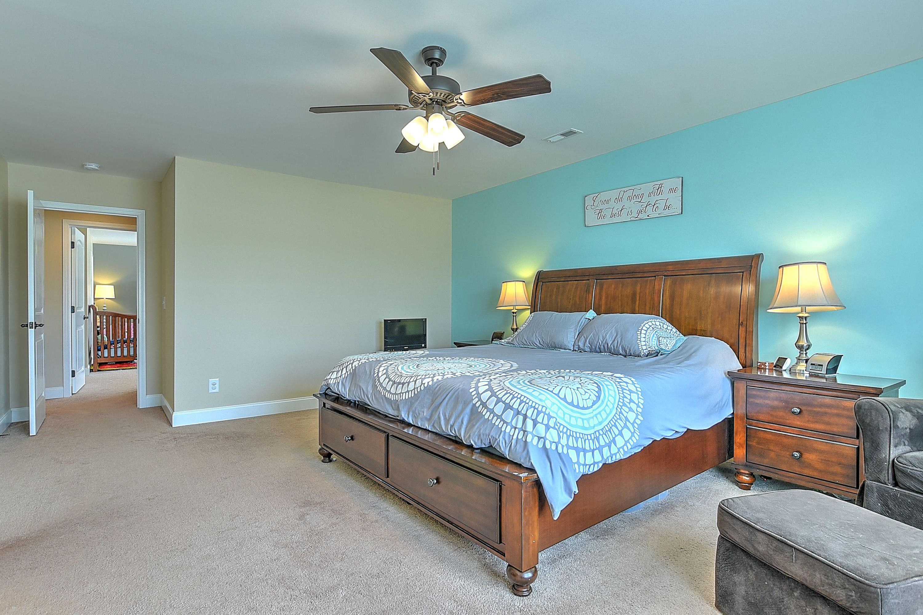 133 Anderson Road Jonesborough, TN 37659 - Photo 24 of 44 Master bedroom into hallway