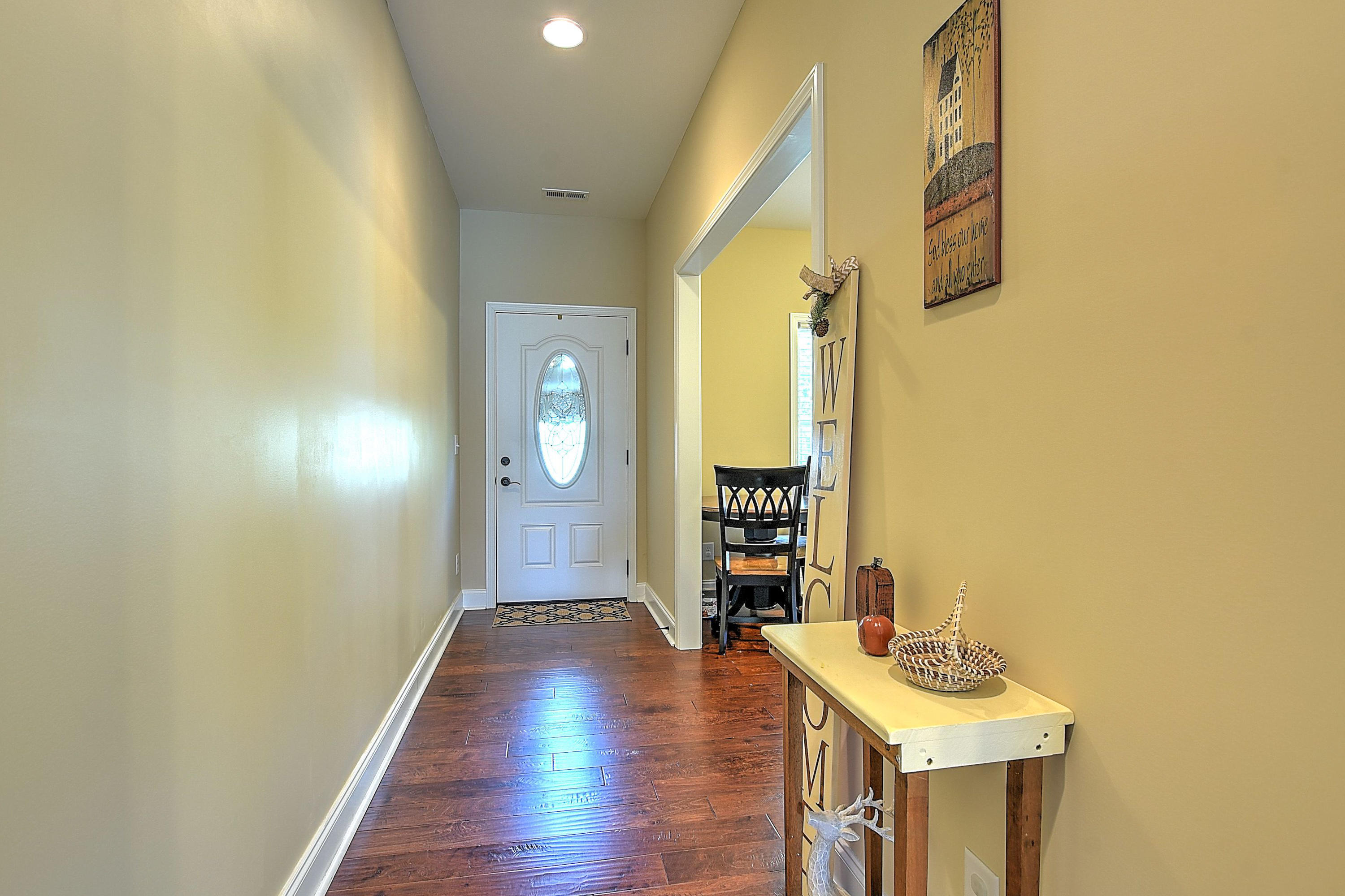 Entry way