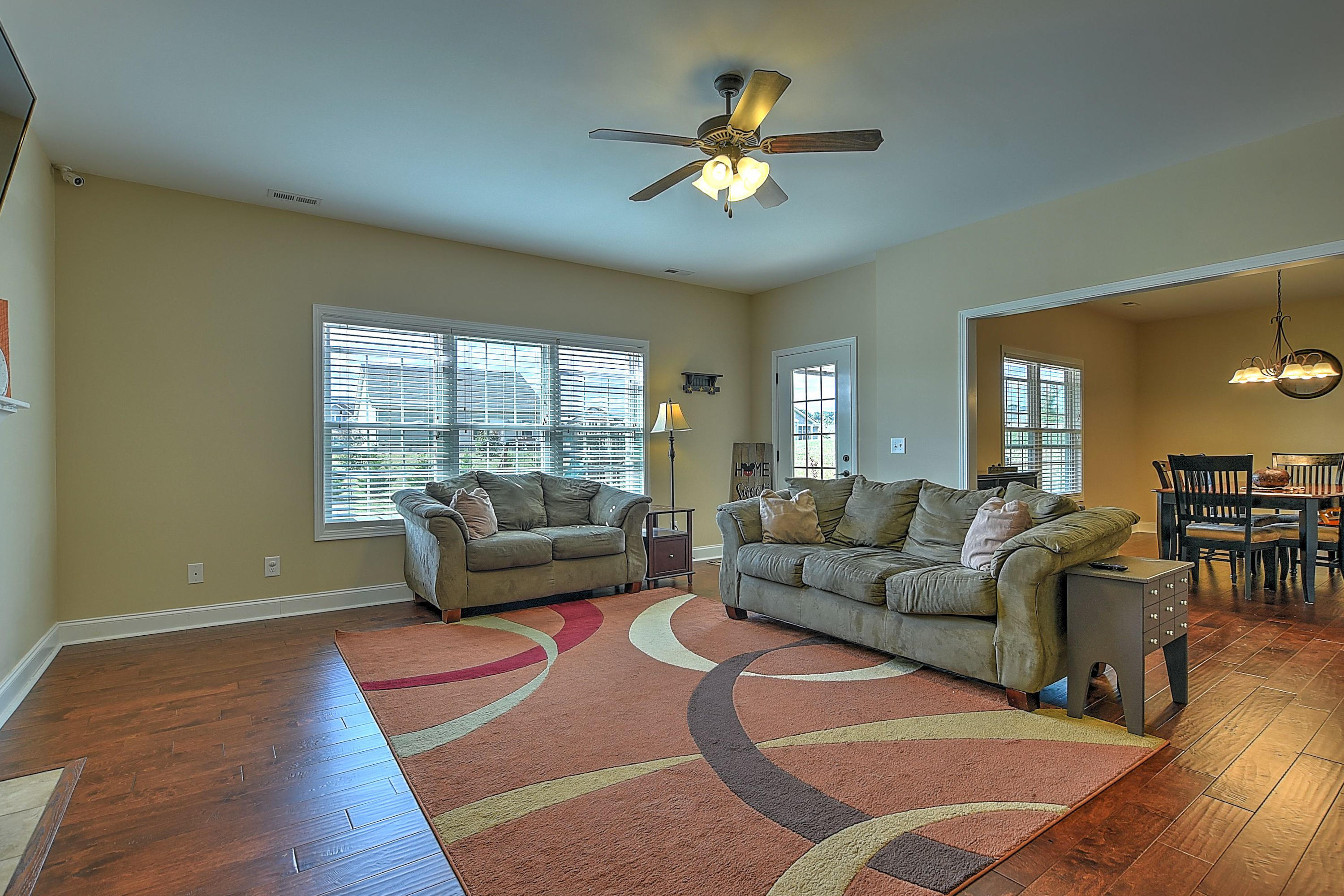133 Anderson Road Jonesborough, TN 37659 - Photo 9 of 44 Living room into dining room
