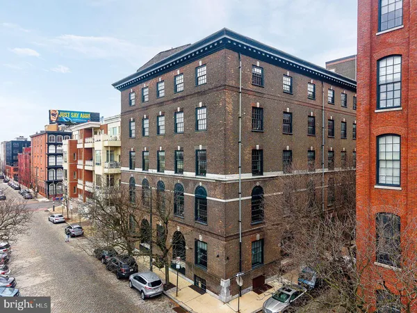 a front view of a building