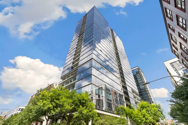 a view of a multi story building