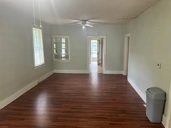 $79,900 | 229 South Oak Street, Nevada, MO 64772