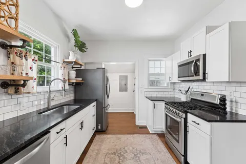 $399,000 | 915 Elliston Street, Old Hickory, TN 37138