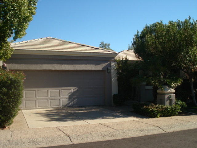 7323 East Gainey Ranch Road, Unit 9 Scottsdale, AZ 85258 - Photo 4 of 16 2-CAR GARAGE