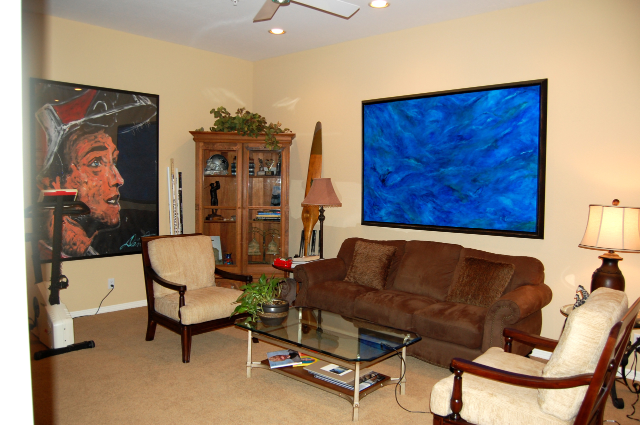 7323 East Gainey Ranch Road, Unit 9 Scottsdale, AZ 85258 - Photo 6 of 16 FAMILY ROOM W BUILT INS & WET BAR