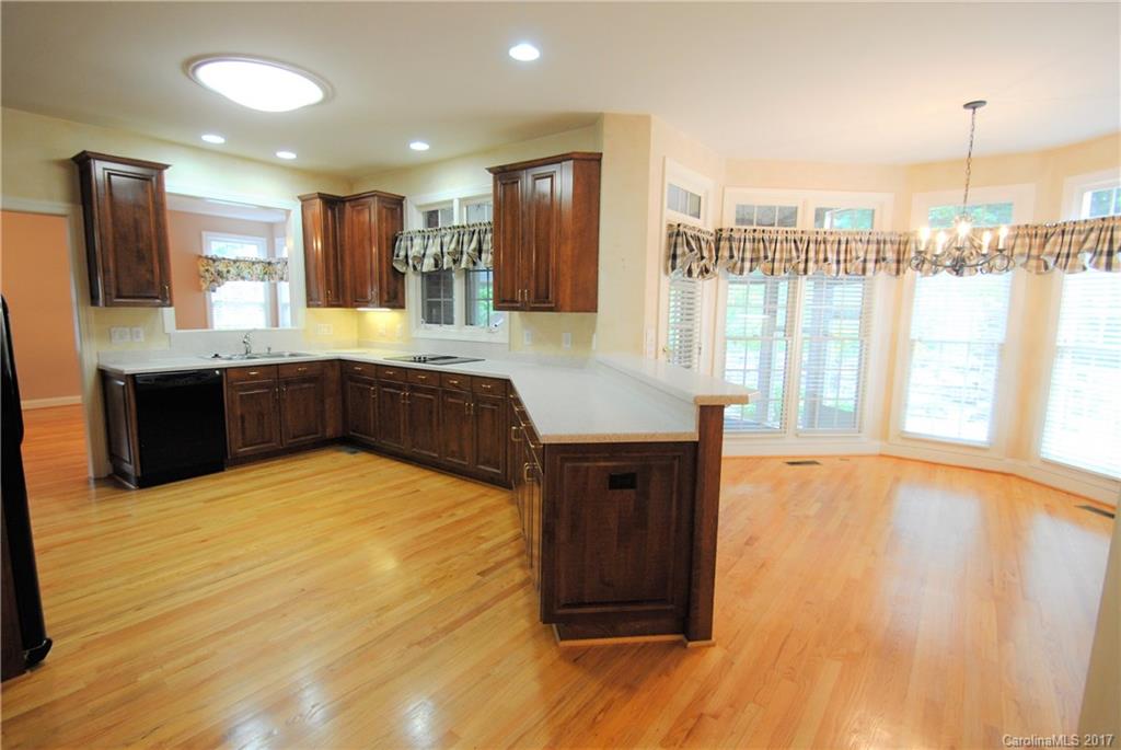 238 Sardis Pointe Road Matthews, NC 28105 - Photo 9 of 24 Gallery Image 9