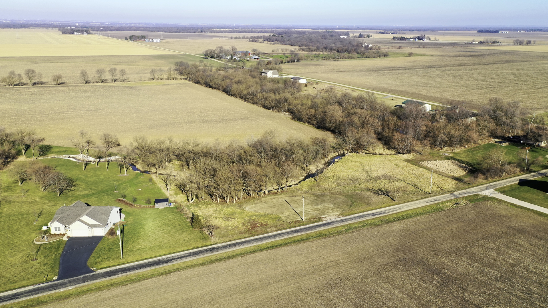 6 West Greer Road Verona, IL 60479 - Photo 1 of 12 a view of an ocean and beach