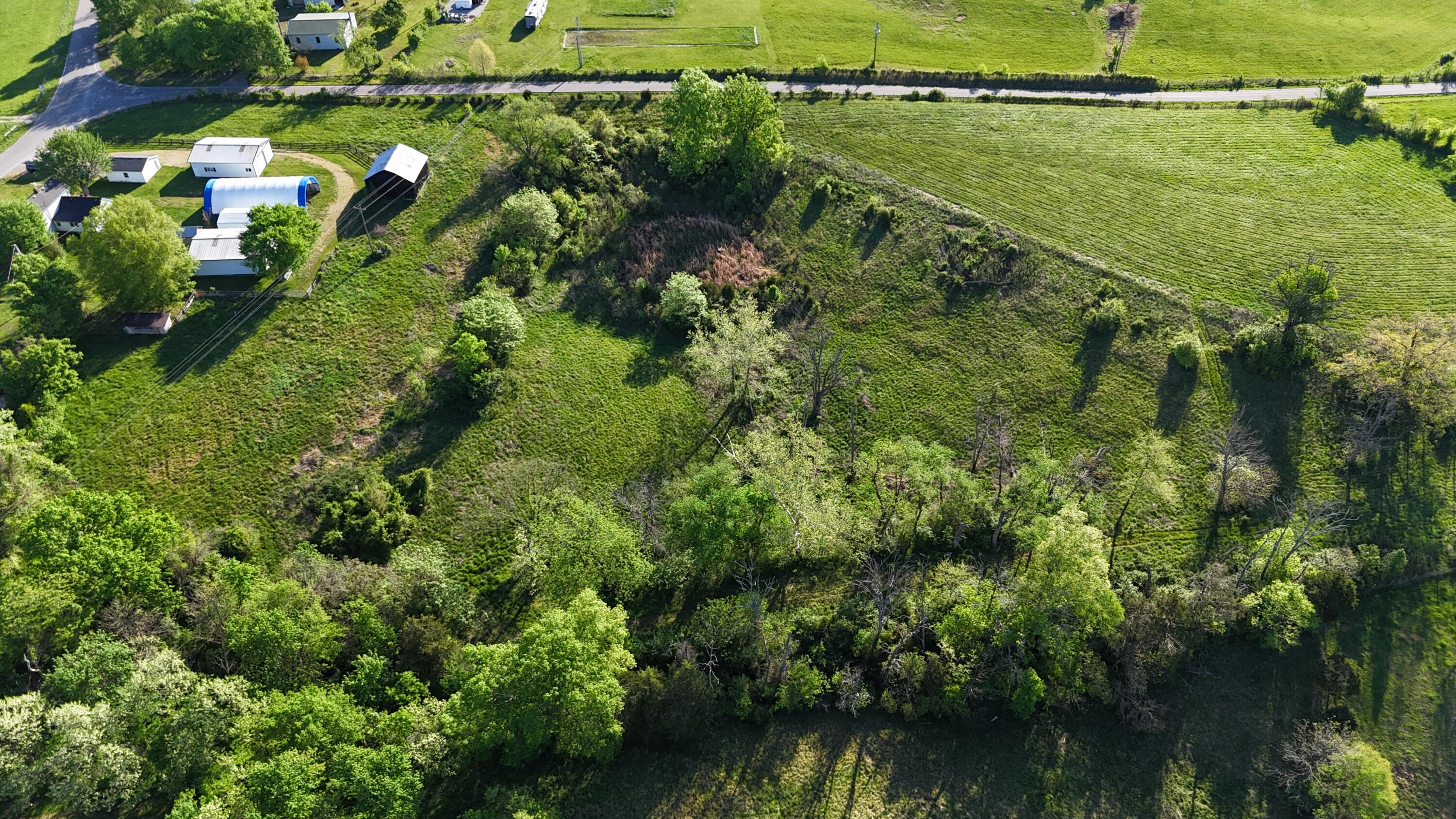 1983 Brassfield Road Richmond, KY 40475 - Photo 7 of 47 dji_fly_20260417_085602_0169_17764309116