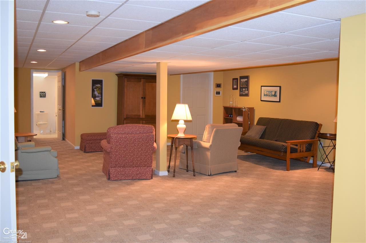 49253 Monte Road New Baltimore, MI 48047 - Photo 56 of 73 50010442-55.JPG