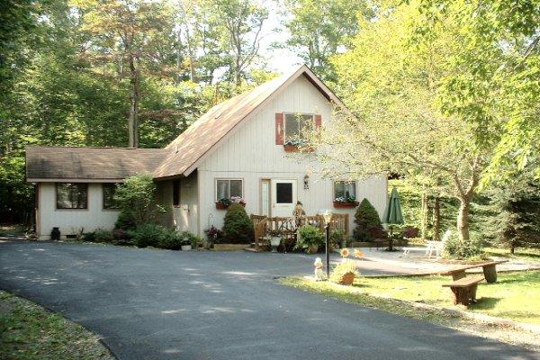 7754 Kilmer Road Tobyhanna, PA 18466 - Photo 1 of 4 Main Photo