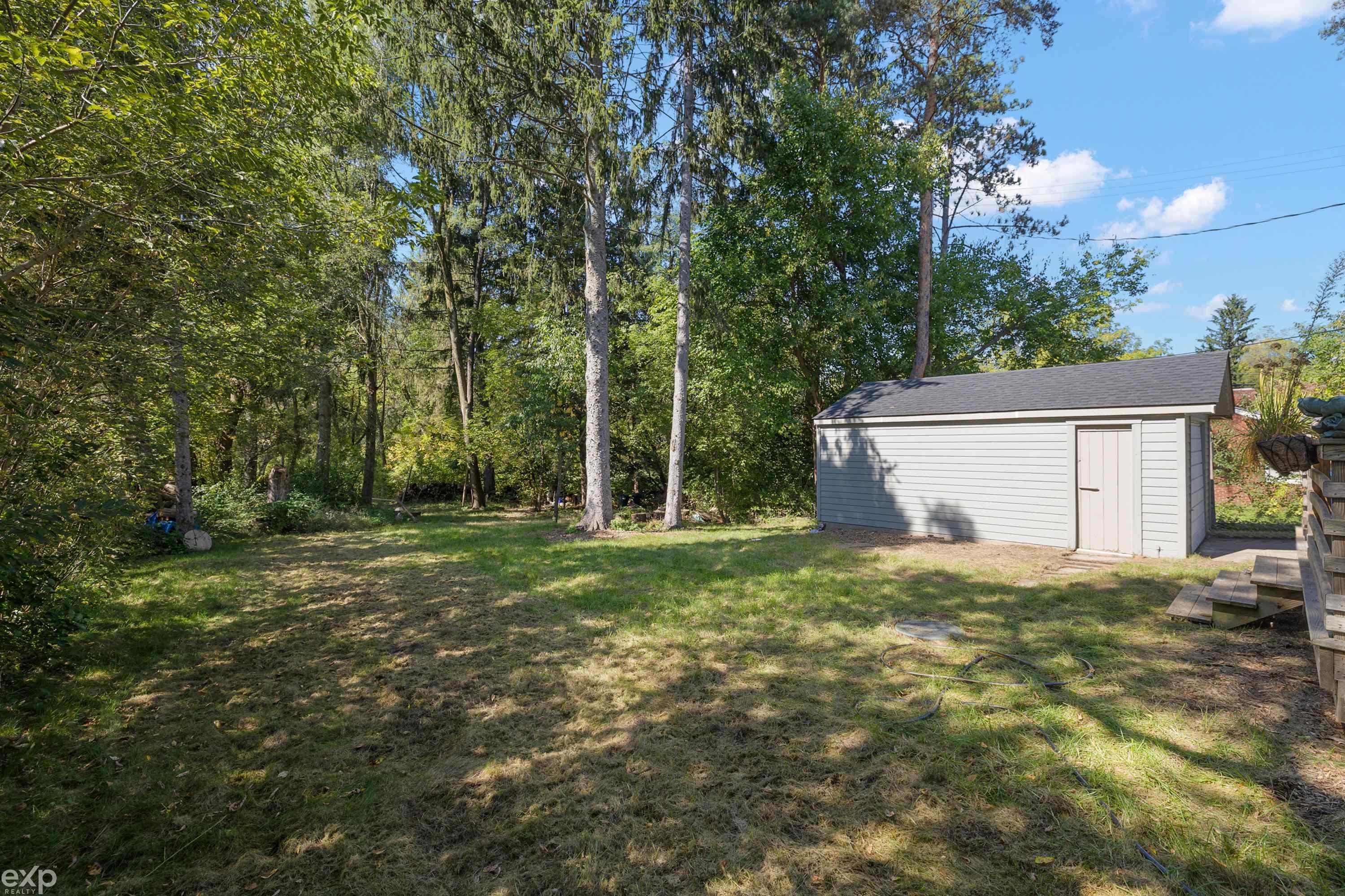 60685 Mt Vernon Road Rochester, MI 48306 - Photo 21 of 43