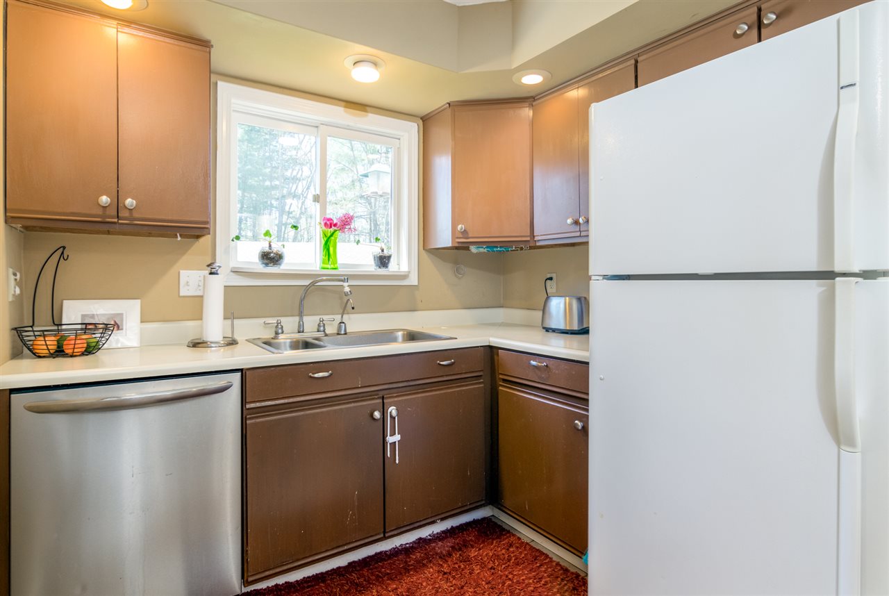 230 Locust Hill Road, Unit 42 Shelburne, VT 05482 - Photo 14 of 38 Gallery Image 14