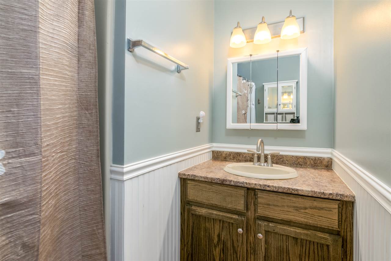 230 Locust Hill Road, Unit 42 Shelburne, VT 05482 - Photo 20 of 38 Gallery Image 20