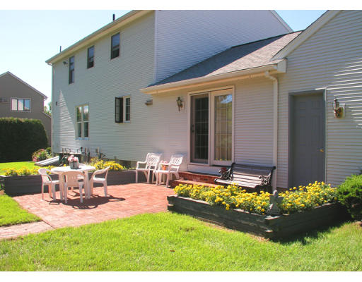 107 Deer Run Road West Springfield, MA 01089 - Photo 3 of 7
