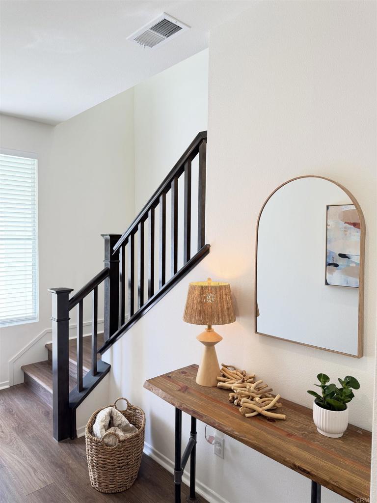 228 Hass Lane Fallbrook, CA 92028 - Photo 2 of 26 a living room with furniture