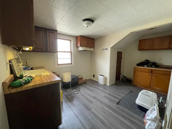 $194,900 | 825 South 17th Street, Sheboygan, WI 53081
