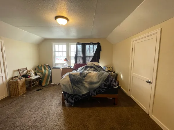 $194,900 | 825 South 17th Street, Sheboygan, WI 53081