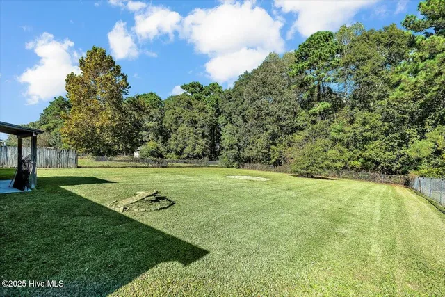 $240,000 | 243 Zachary Lane, Hubert, NC 28539