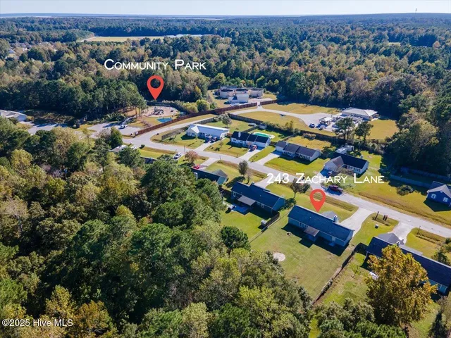 $240,000 | 243 Zachary Lane, Hubert, NC 28539