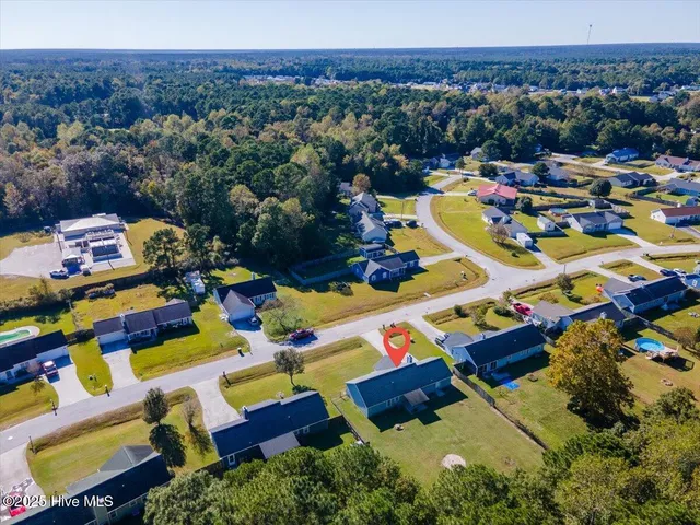 $240,000 | 243 Zachary Lane, Hubert, NC 28539