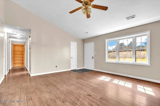 $240,000 | 243 Zachary Lane, Hubert, NC 28539