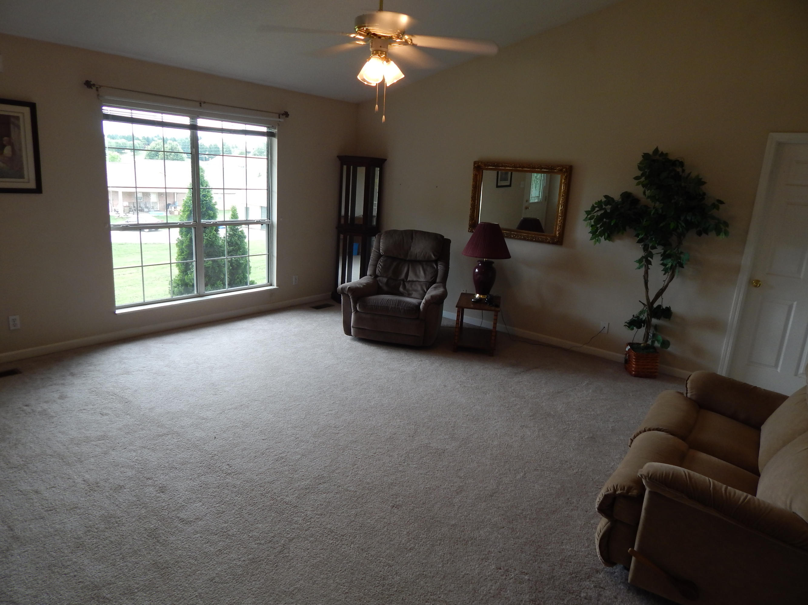 1457 Lambert Road Greenback, TN 37742 - Photo 12 of 28 DSCN0091