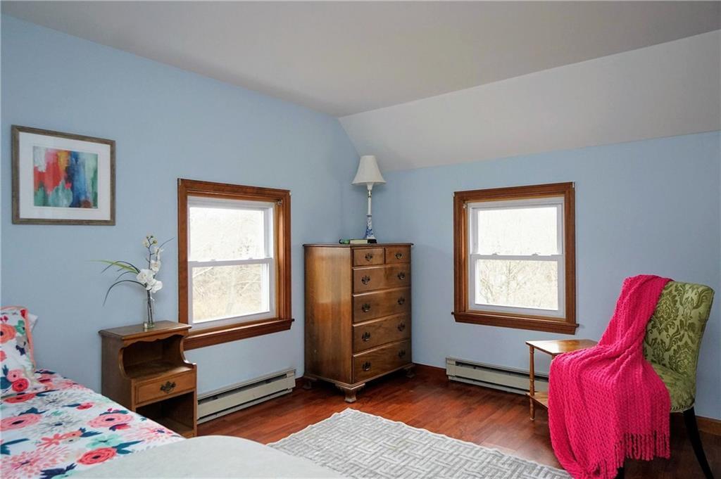 86 Murray Street Portland, ME 04103 - Photo 18 of 27 Two windows in second bedroom.