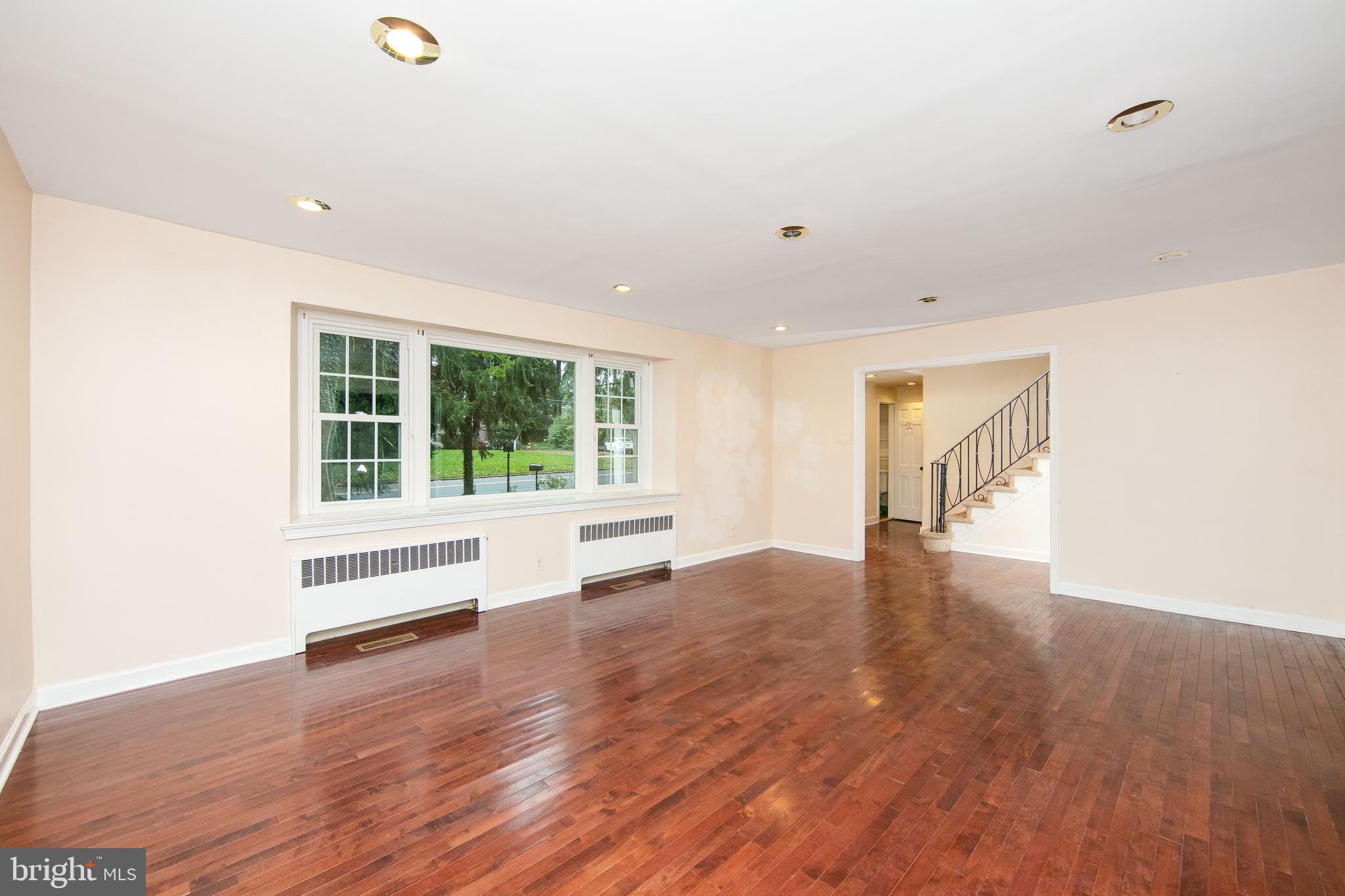 324 Rices Mill Road Wyncote, PA 19095 - Photo 8 of 46 Gallery Image 8