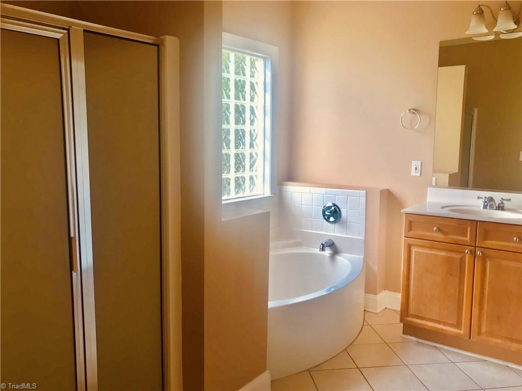 228 Cabot Drive Winston-Salem, NC 27103 - Photo 25 of 30