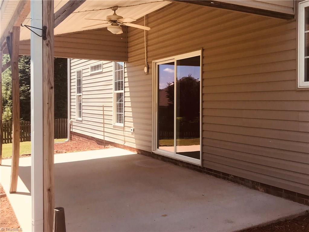 228 Cabot Drive Winston-Salem, NC 27103 - Photo 5 of 30