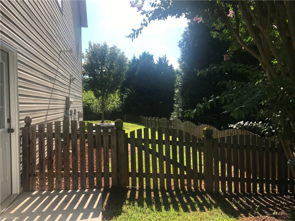 228 Cabot Drive Winston-Salem, NC 27103 - Photo 6 of 30