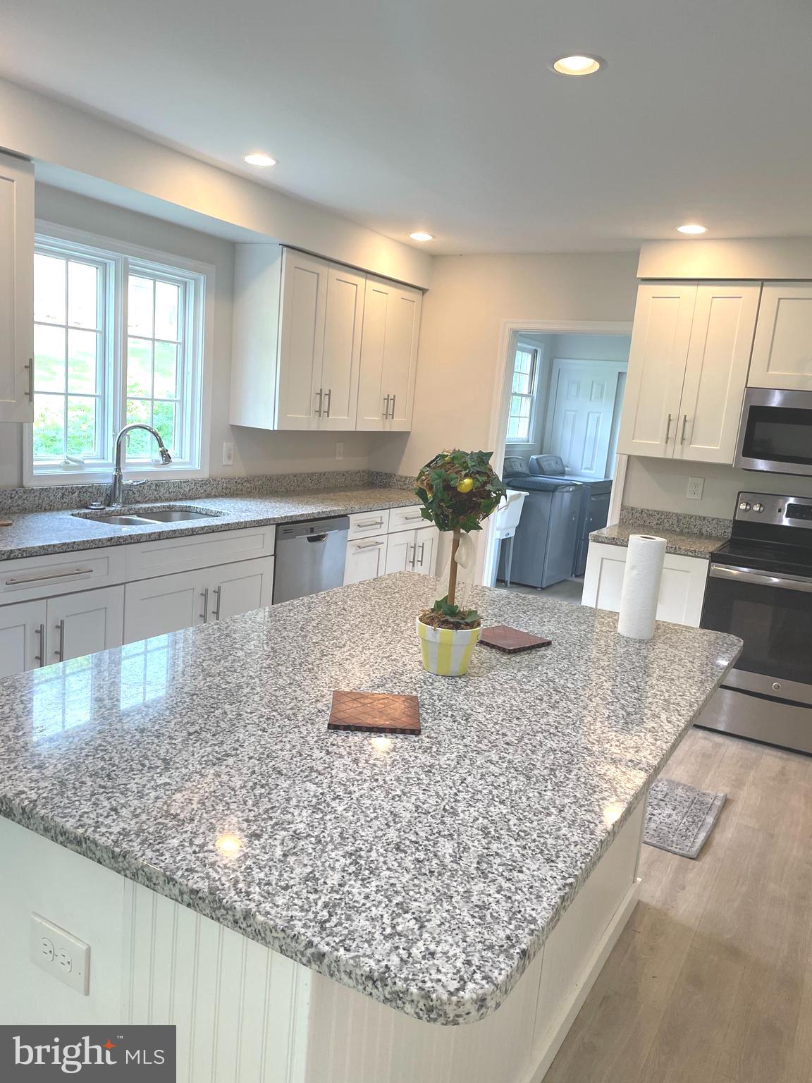 611 Andover Road Newtown Square, PA 19073 - Photo 9 of 27 Updated Kitchen