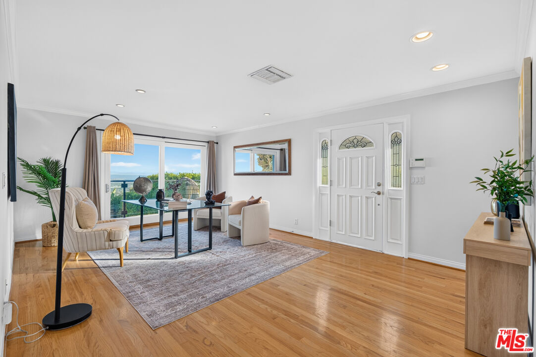2663 Cordelia Road Los Angeles, CA 90049 - Photo 49 of 65 Gallery Image 49