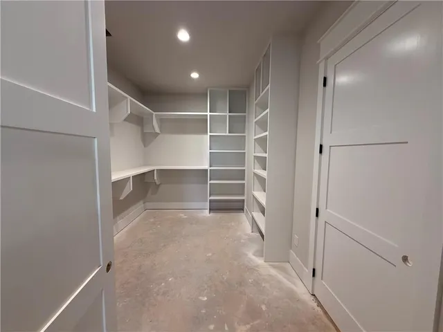 $975,000 | 105 Melbourne Drive, Athens, GA 30606