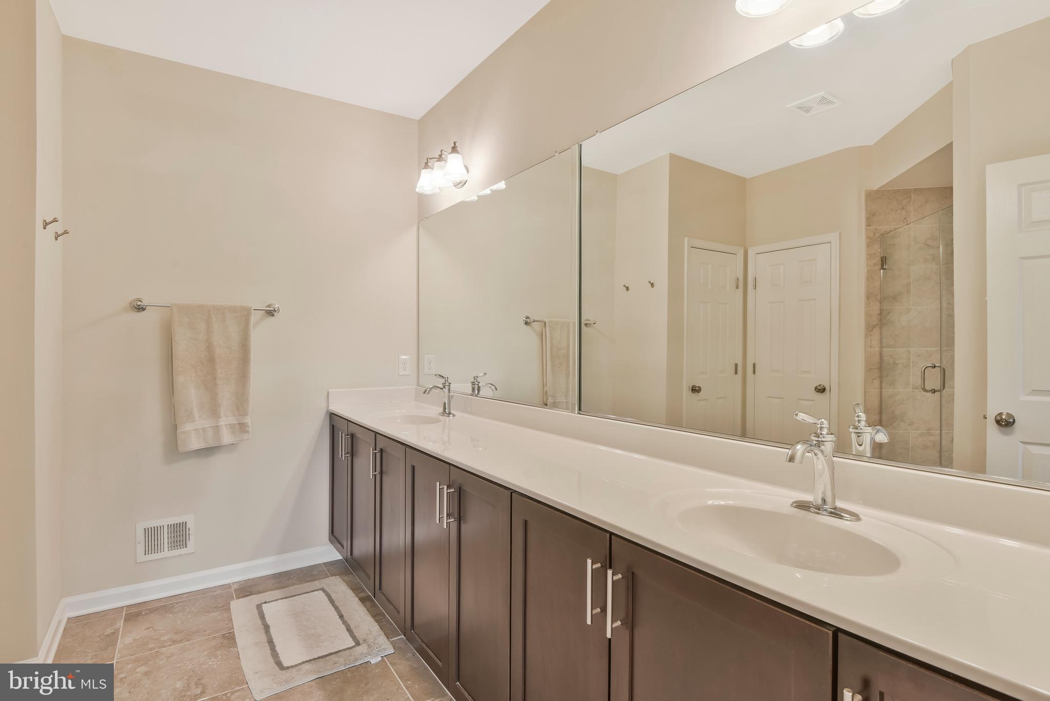 42384 Grahams Stable Square Ashburn, VA 20148 - Photo 28 of 63