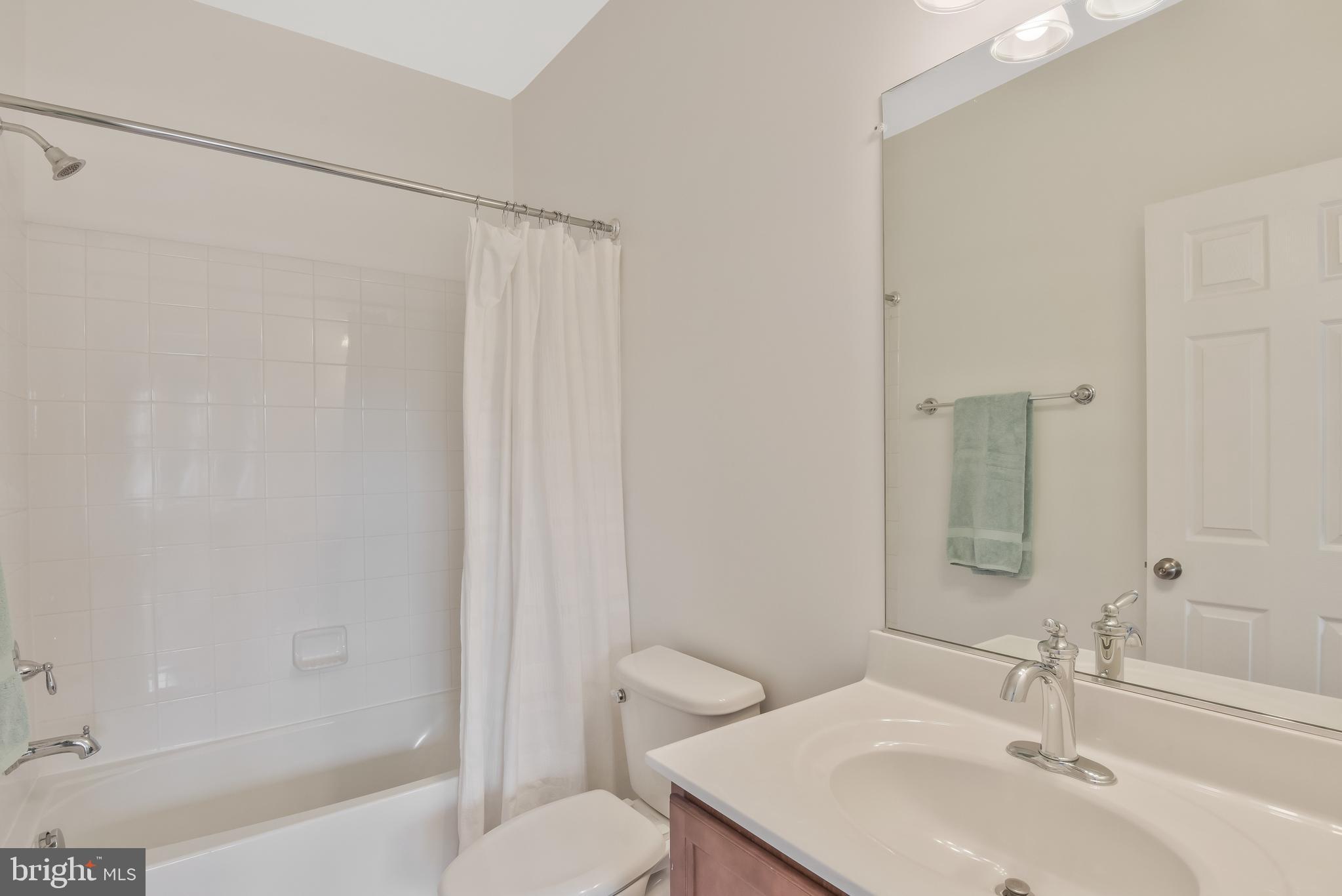 42384 Grahams Stable Square Ashburn, VA 20148 - Photo 34 of 63