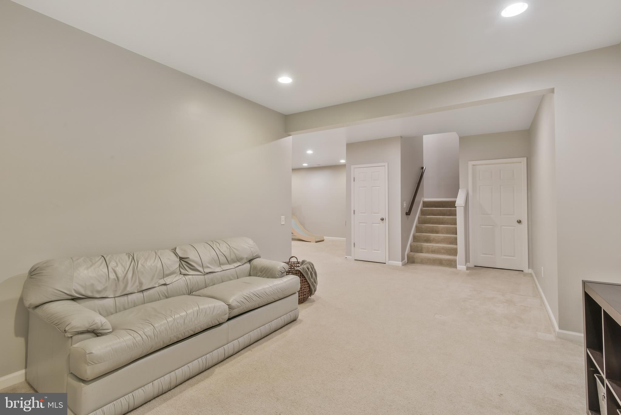 42384 Grahams Stable Square Ashburn, VA 20148 - Photo 44 of 63