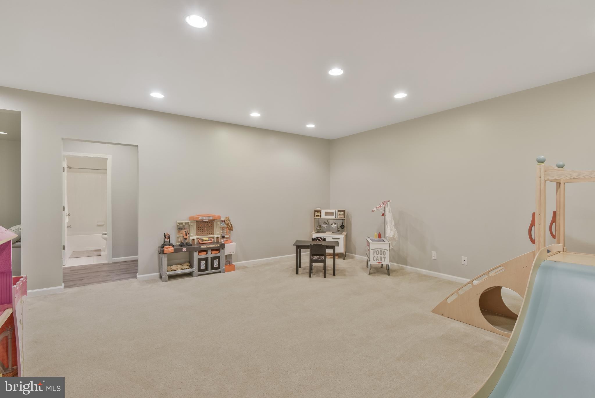 42384 Grahams Stable Square Ashburn, VA 20148 - Photo 46 of 63