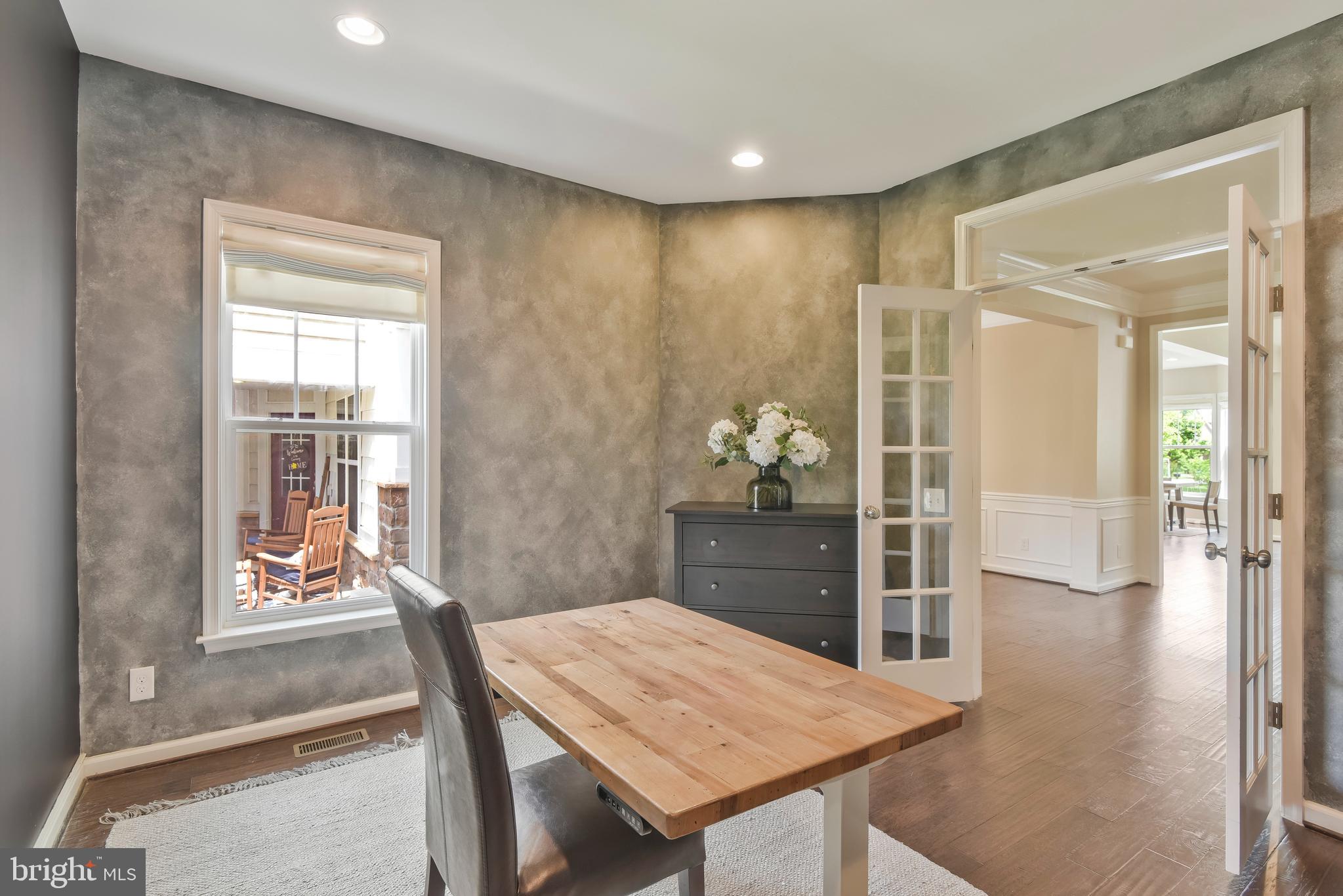 42384 Grahams Stable Square Ashburn, VA 20148 - Photo 7 of 63