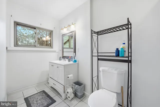 $225,000 | 10 Candlewick Court, New Castle, DE 19720